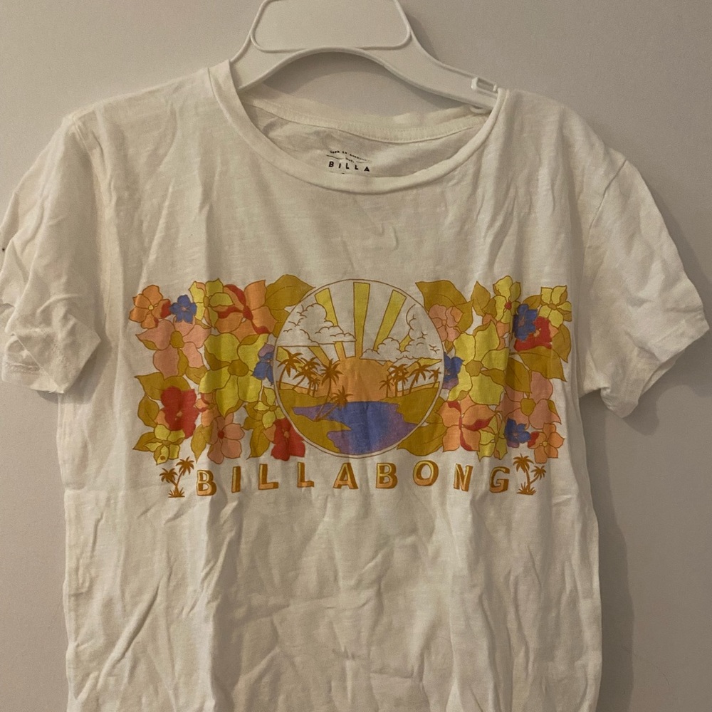 Billabong graphic Tee (multicolor)